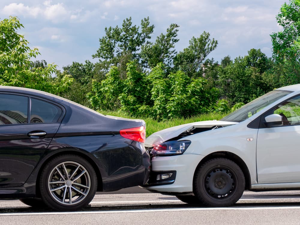 A car accident involving two passenger vehicles resulted in minor damage and no reported injuries.